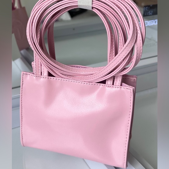 RARE bubblegum telfar bag - Picture 6 of 8